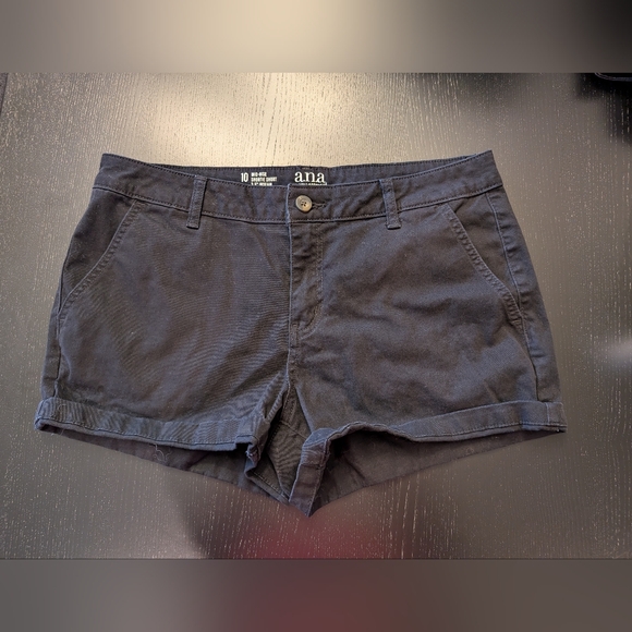 3 For $18 a.n.a Women's Black Jean Shorts - Picture 4 of 8